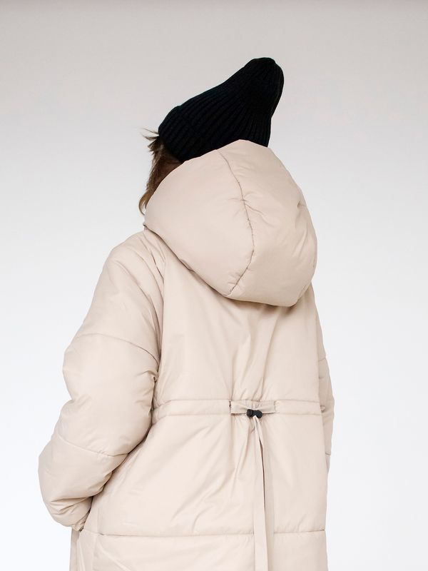 Пуховик зимний женский бежевый - фото 10