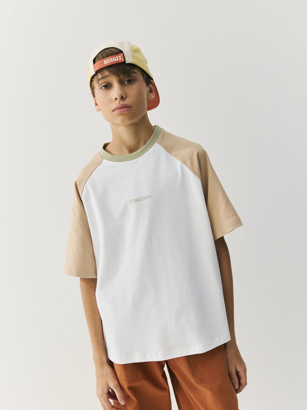 Футболка Колор блок "Тофу/Песок" 7+