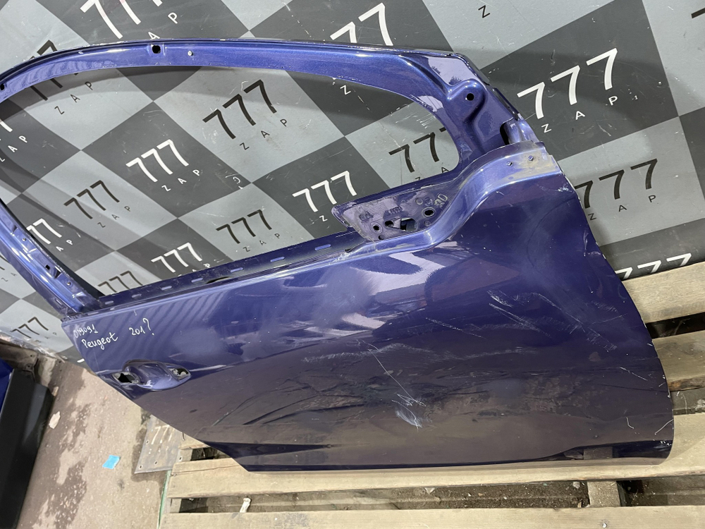 Дверь передняя правая Peugeot 208 1 12-19 Б/У Оригинал 9671889680