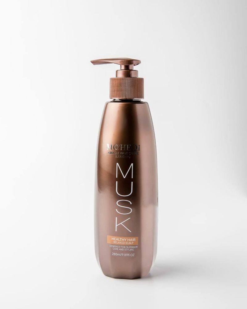 MOCHEQI MUSK Шелковый формирующий несмываемый крем для кудрявых волос, 280 ml