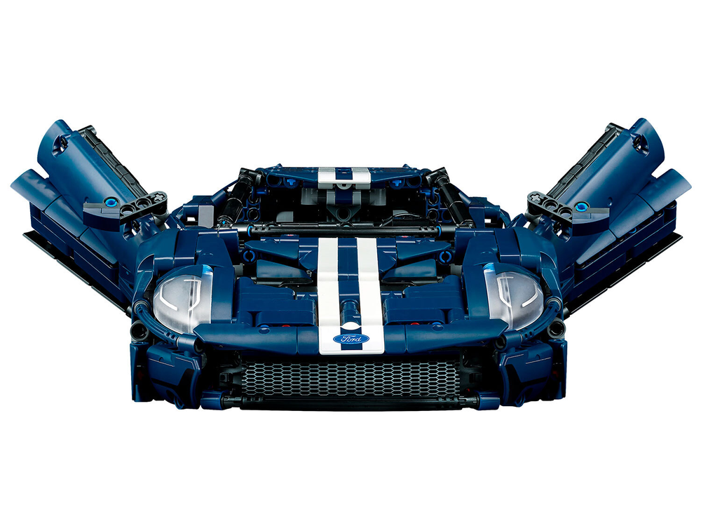 LEGO Technic 42154 «Ford GT 2022» — детализированная модель спорткара