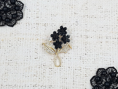 Брошь, р. 5,5х4 см