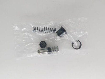 ремкомплект переднего тормозного цилиндра Suzuki GSF1250 SkyWave 250/400/650 DL650 SFV650 59600-4585