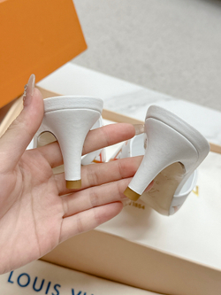 Louis Vuitton Heel