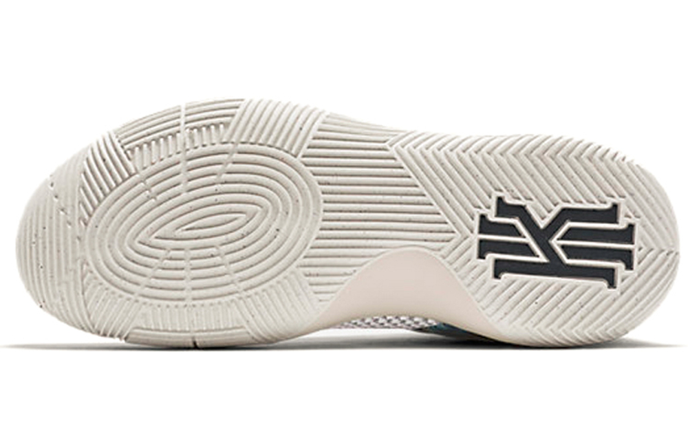 Kyrie 2 effect top