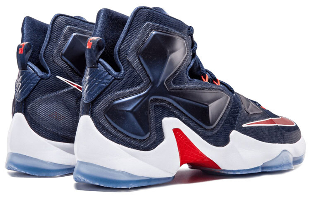Кроссовки Nike Lebron 13