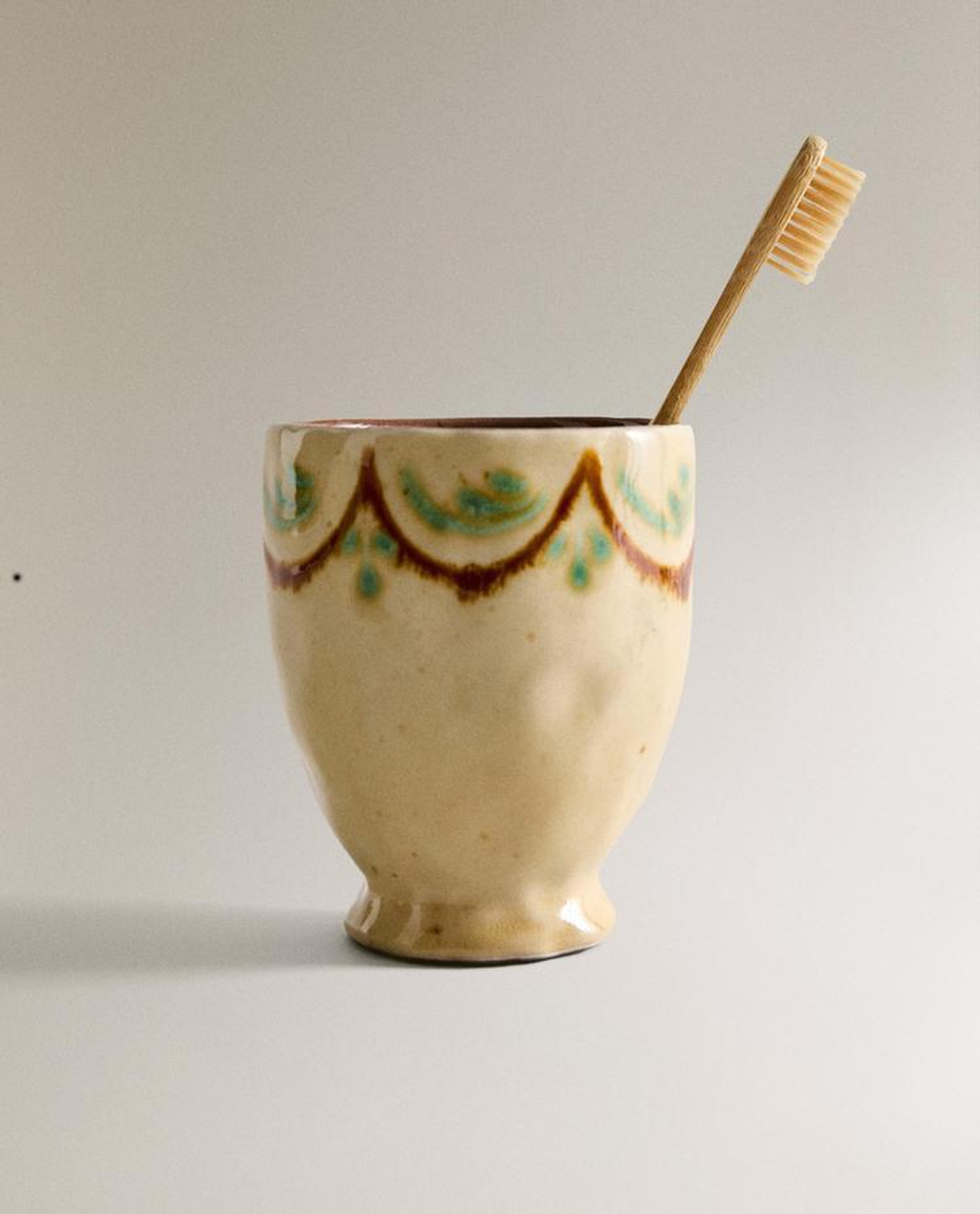 ZARA HOME СТАКАН ДЛЯ ЗУБНЫХ ЩЕТОК ИЗ КЕРАМИКИ, РАЗНОЦВЕТНЫЙ