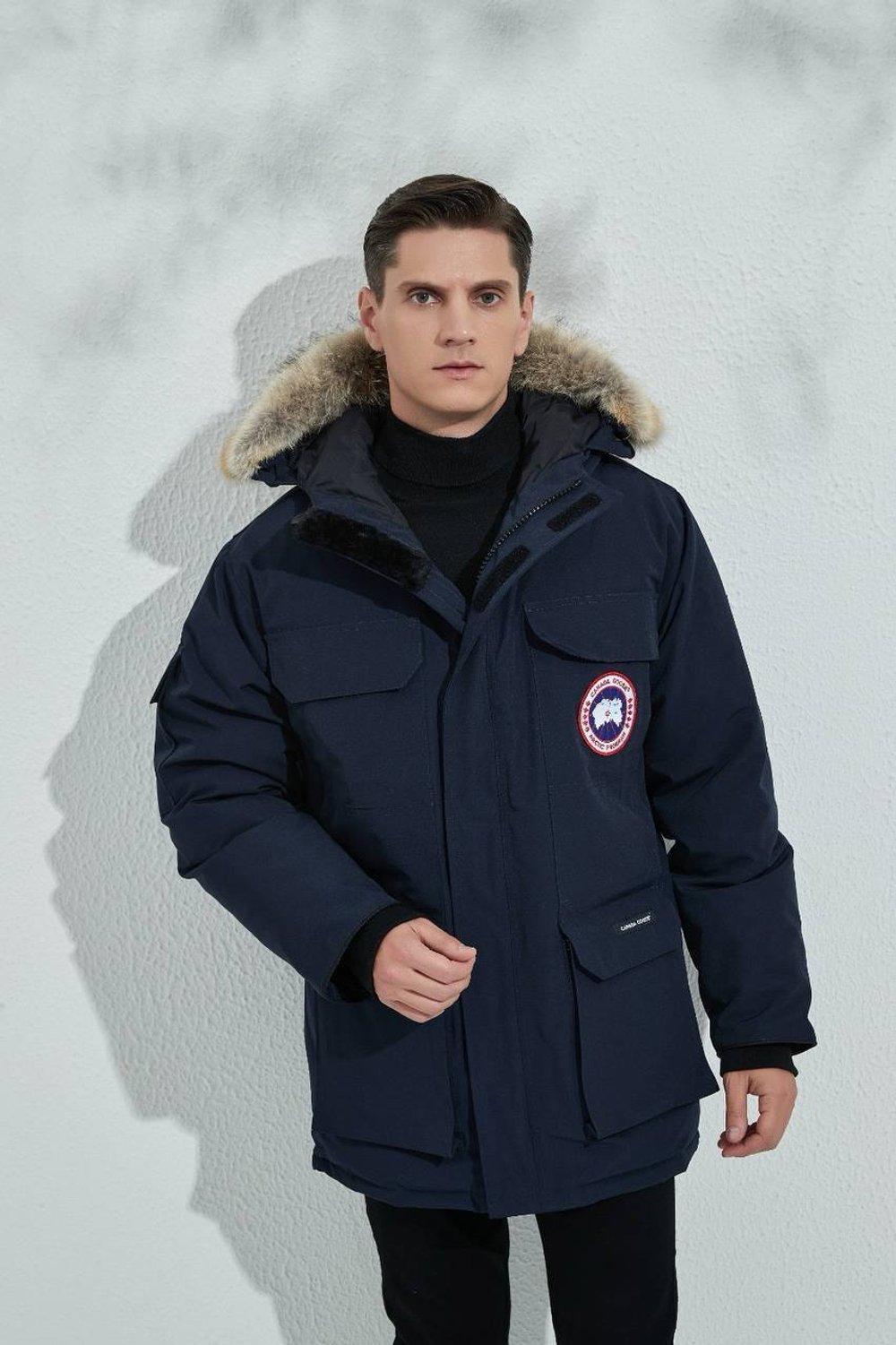 Темно-синяя пуховая парка Expedition Canada Goose премиум класса