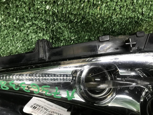 ПТФ левая Lexus LX 3 (2015-2023)