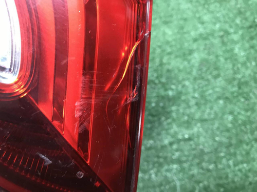 Фонарь правый внут Toyota Camry xv70 17-нв галоген