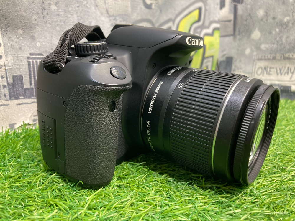 Canon 650D Kit 18-55mm 3.5-5.6 IS II 29.500 кадров