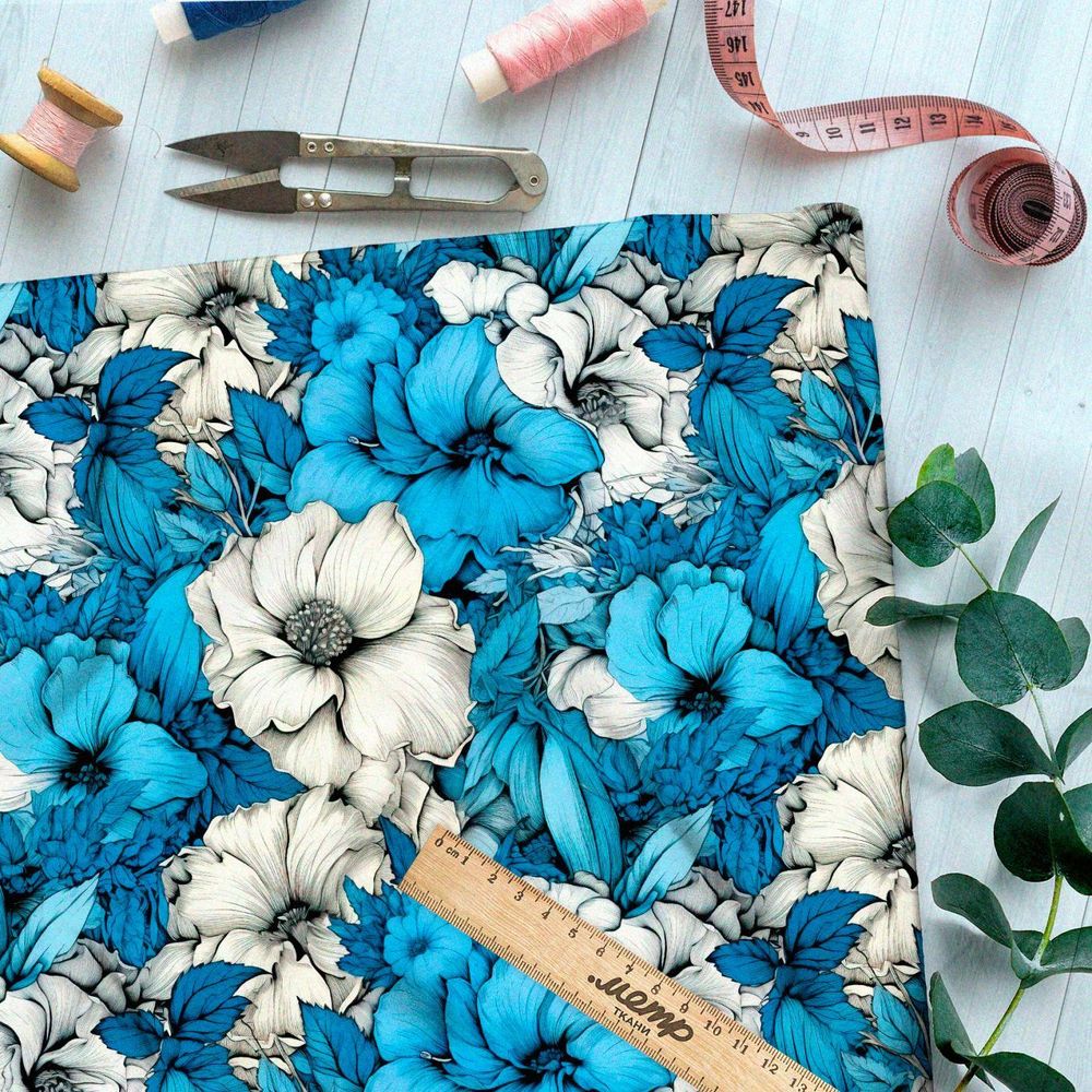 Ткань премиум атлас бело-голубой фантазийный цветник