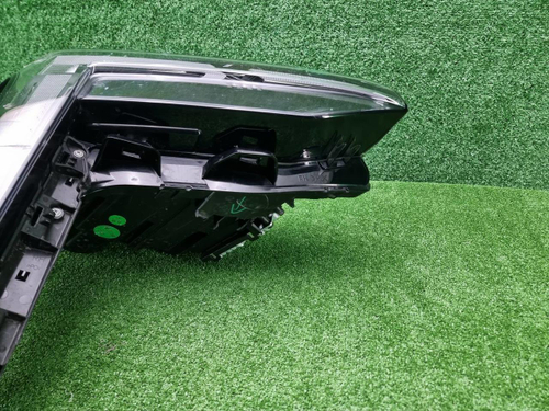 Фара правая Geely Cityray (2024-н.в.) LED