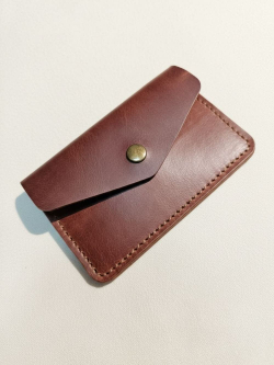 Картхолдер из натуральной кожи на кнопке (коричнево-рыжий)