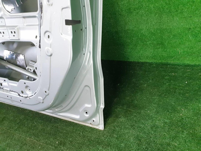 Дверь передняя правая Geely Atlas (2016-2022)