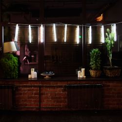 ULD-E3005-300-DTK WHITE IP44 ICICLE Занавес светодиодный фигурный Сосульки. соединяемый. 2.7х0.42м. 10 подвесов. Белый свет. Провод прозрачный. TM Uniel.