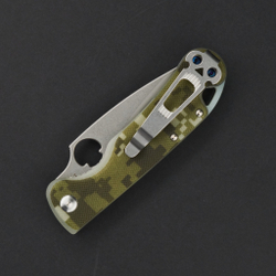 Нож Sting Mini Camo SW D2