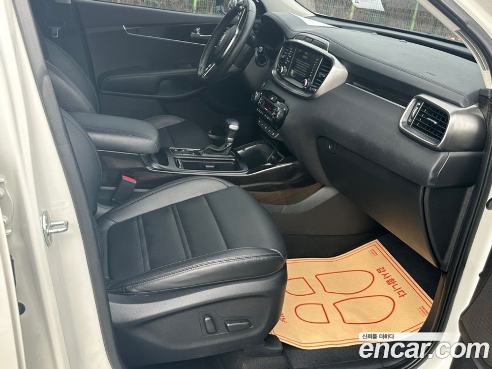 Kia The New Sorento Дизель 2.0 2WD (01.2020)