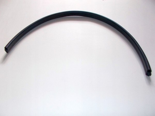 Уплотнитель капота /2190,2192,2194 FL/ передний (LADA)