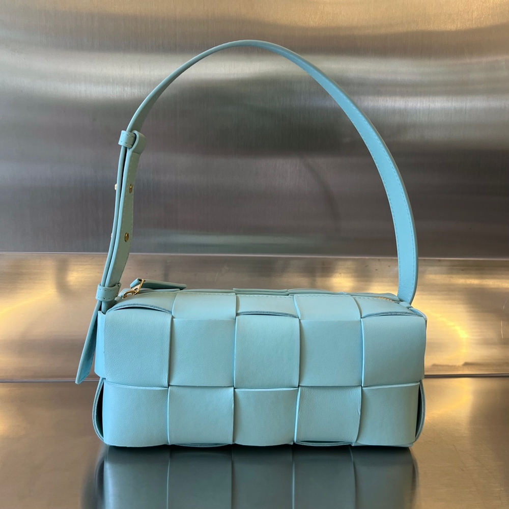 Bottega Veneta Small Brick Cassette 23 cm