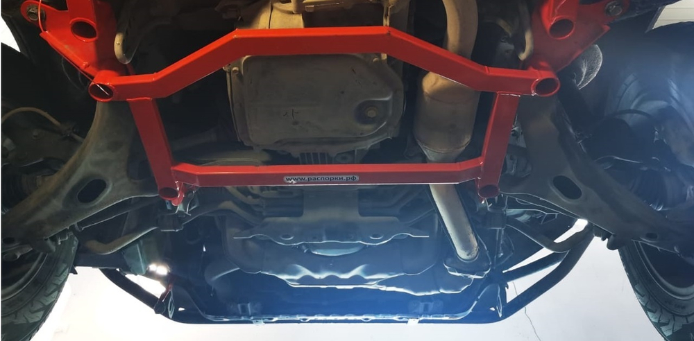 Усилитель жесткости передний нижний 4-х точечный Subaru Forester 4 SJ (ПОД ЗАКАЗ)