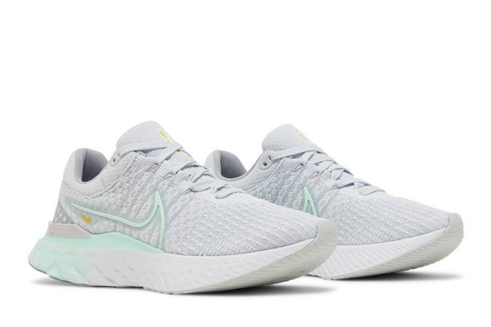 Кроссовки Nike React Infinity Run Flyknit 3 (Женская размерная сетка)