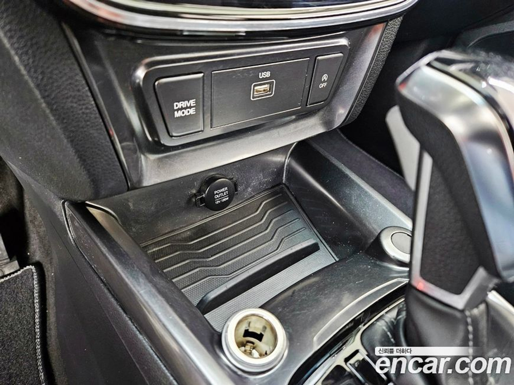 KG Mobility (Ssangyong) Very New Tivoli Дизель 1.6 2WD (01.2020)
