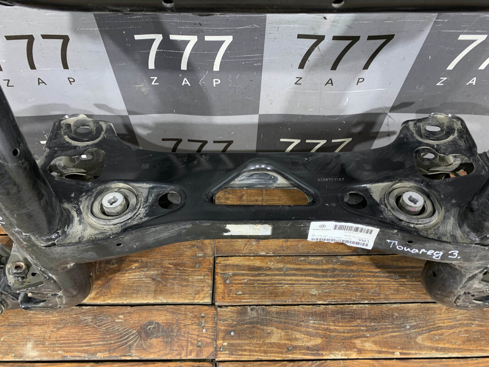 Подрамник задний Volkswagen Touareg 3 18-нв Б/У Оригинал 4M0500025