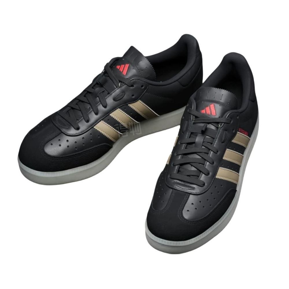 Кроссовки Adidas Velosamba