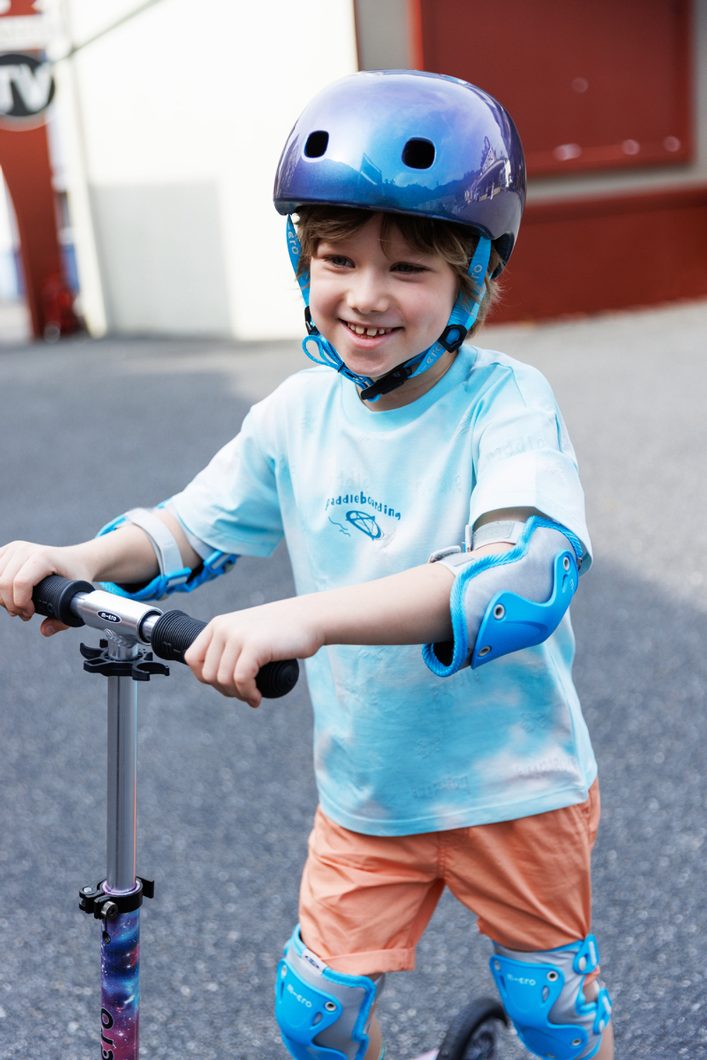 Шлем Micro - Неохром синий (M) BOX