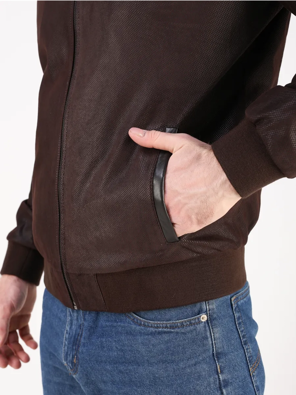 Кожаная куртка демисезонная замшевая натуральная