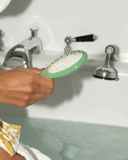 La Bonne Brosse N.04 The Miracle Petite Brush