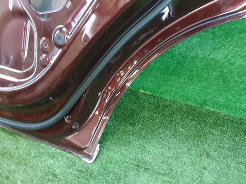 Дверь задняя правая Bentley Bentayga (2015-н.в.)