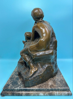 Бронзовая скульптура «Старшая сестра»