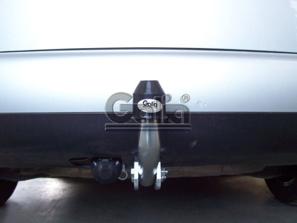 Фаркоп оцинкованный Galia V065A для Volkswagen Touran 2002-2015(паспорт и сертификат в комплекте)(без электрики)