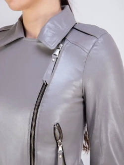 Косуха кожаная куртка демисезонная