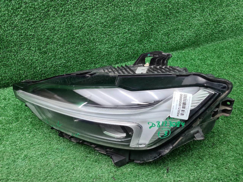 Фара левая Volvo XC60 2 (2021-н.в.) LED