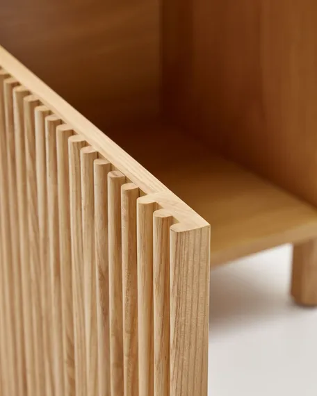 Beyla Прикроватная тумбочка из массива ясеня с дубовым шпоном, 53 x 62 см