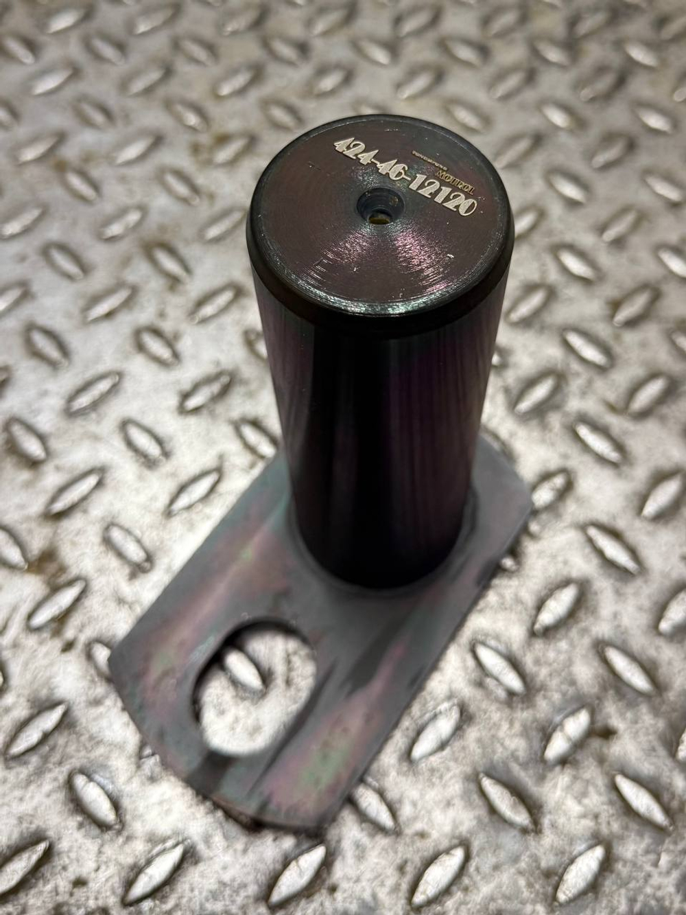 Палец 424-46-12120