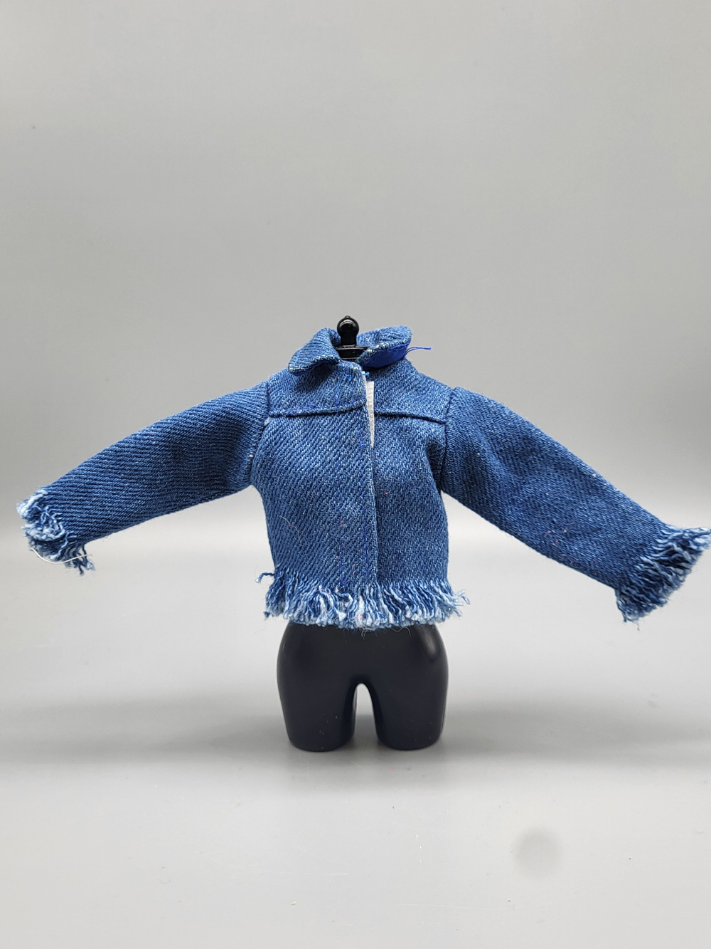 Одежда для куклы Барби винтаж куртка 0444