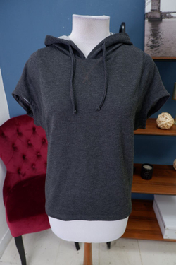 Джемпер с коротким рукавом 44-46 размер