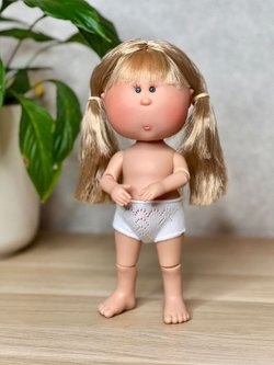 Кукла Nines виниловая 30см MIA шарнирная без одежды (1211W1)