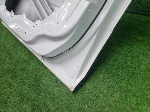 Дверь передняя правая Volvo XC70 2 (2007-2016)