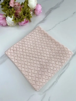 Вязаный плед для новорожденного