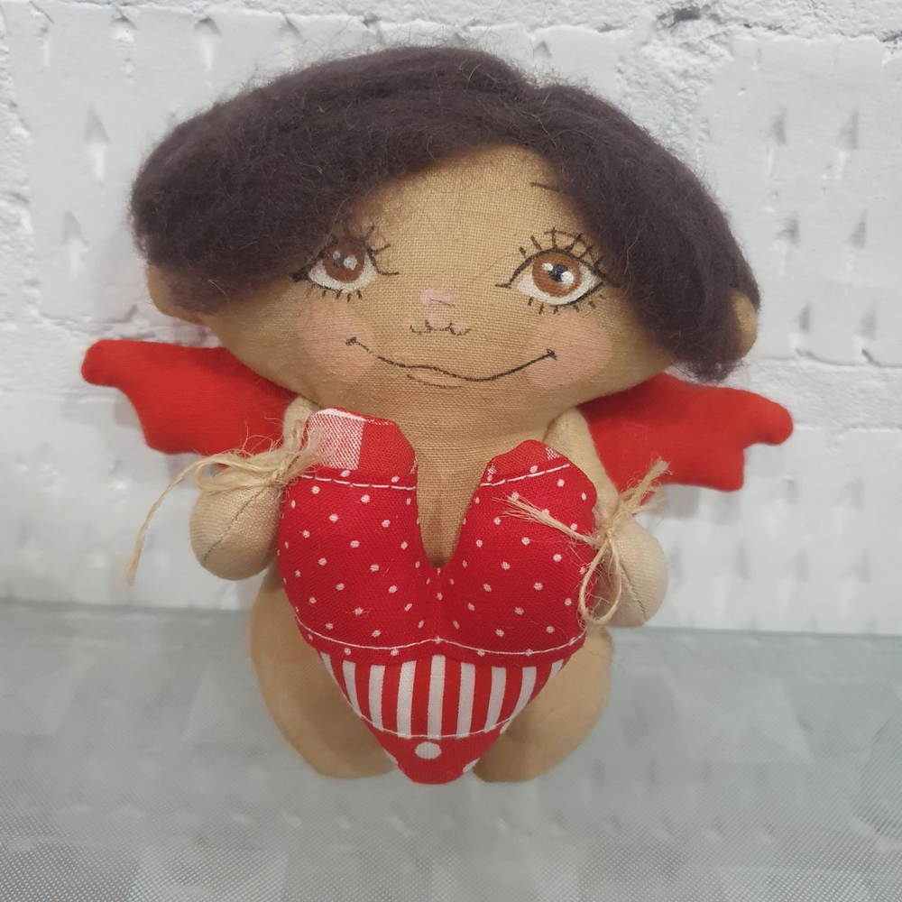 Игрушка (ручная работа) "Амур брюнет", 10 см