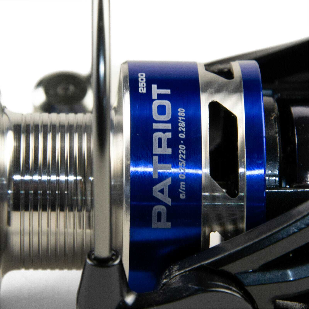 Катушка безынерционная Fisherland Patriot 2500 (2500, 3+1BB, мет. шпуля)