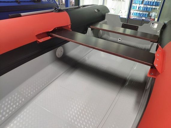 Лодка RIB Baltic Boats Аполлон 460ZD (с закладной под дистанцию)