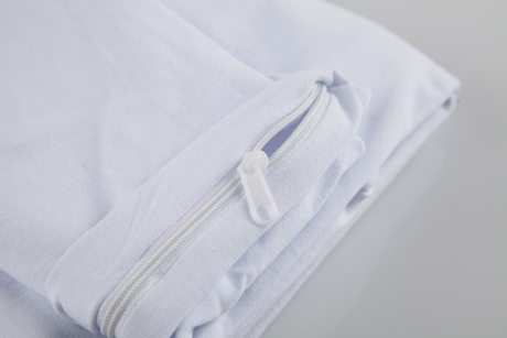 Набор подушки 50x68 Silver Down и защитной наволочки 50х70 Stop от German Grass