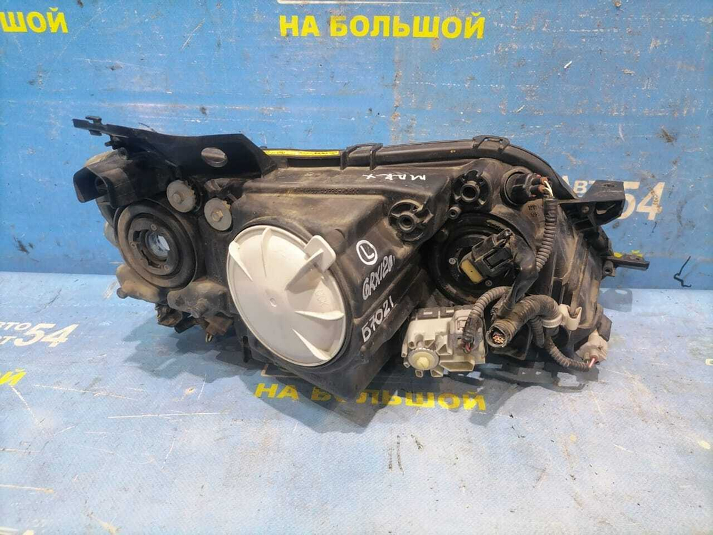 Фара передняя левая TOYOTA MARK X 2004-2006