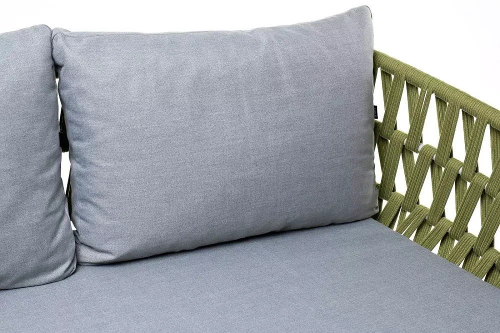 "Диего" диван 2-местный плетеный из роупа, каркас алюминий светло-серый (RAL7035) муар, роуп салатовый меланж круглый, ткань светло-серая